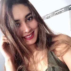 Meet your Posher, Dolores